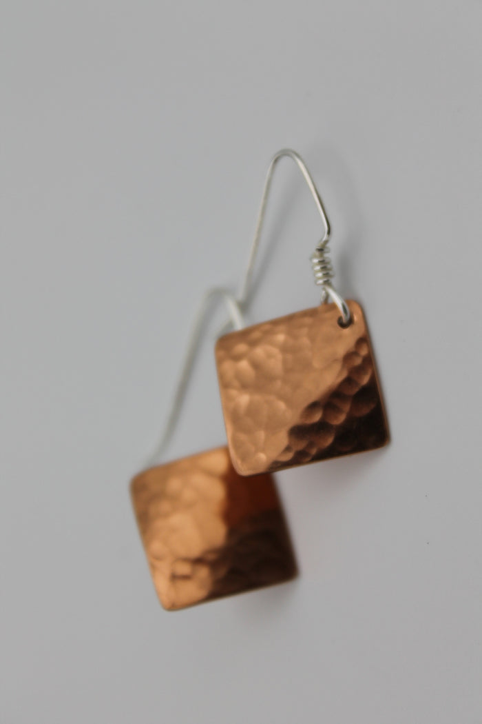 Egyptian Queen Sm. Diamond Copper Earrings (Shiny)