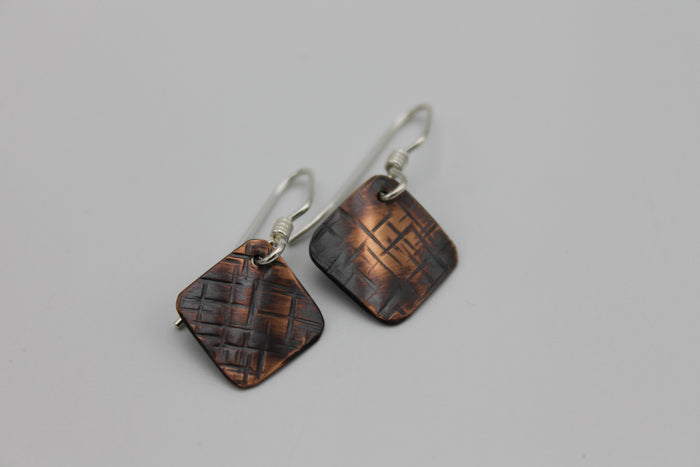 Thin Basket Weave Sm. Diamond Copper Earrings